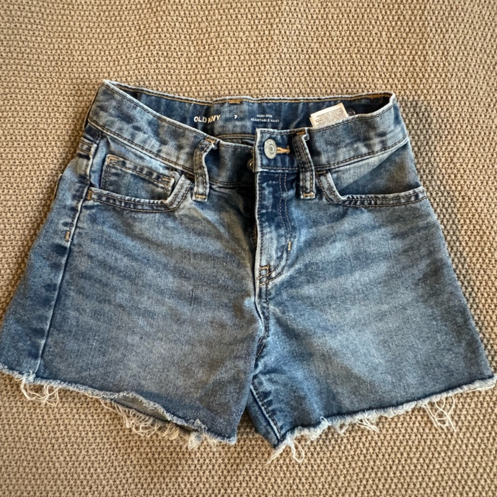 Old navy size 7 shorts